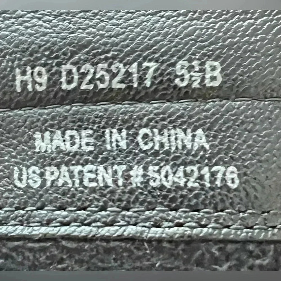 Cole Haan | womens Air Beau booties. Size: 5.5B - Picture 11 of 12